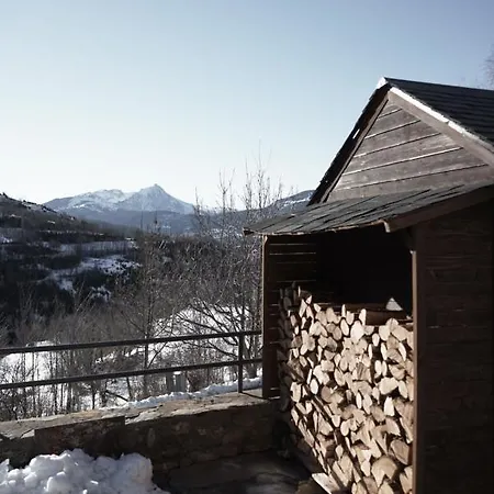 Albergue De *