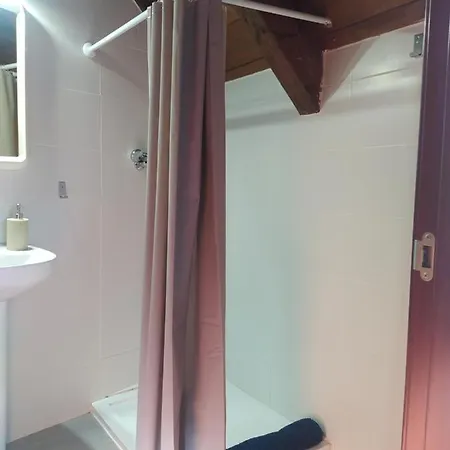 Albergue De Hostel Lirí